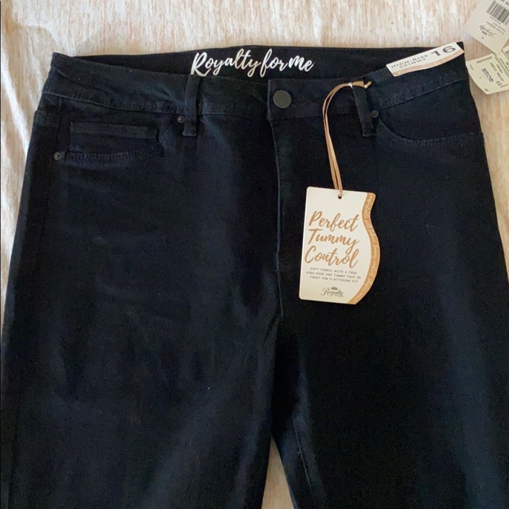 Black high waisted skinny jeans